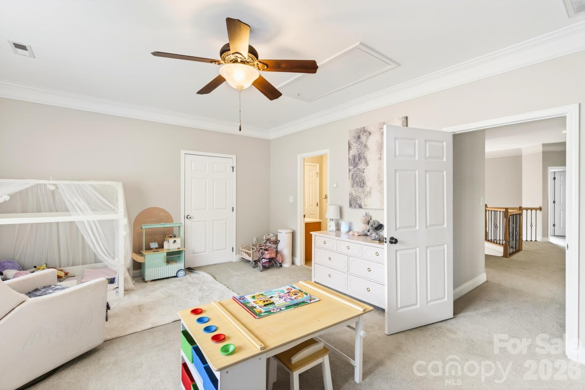 The Palisades - Residential