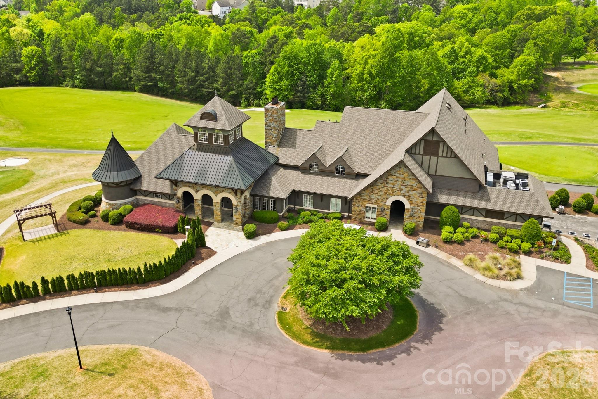 The Palisades - Residential