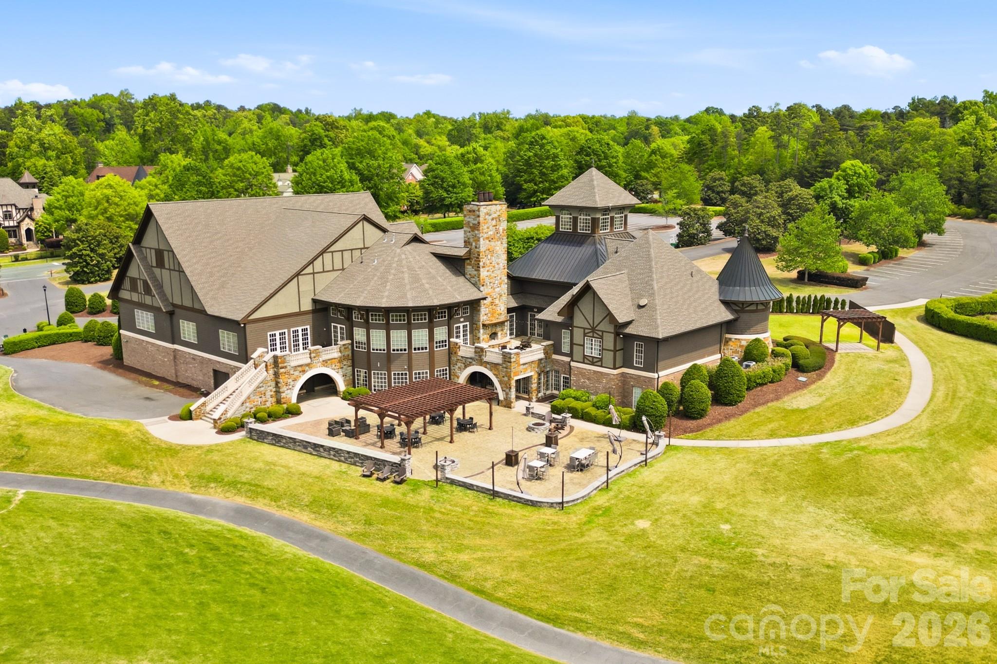 The Palisades - Residential