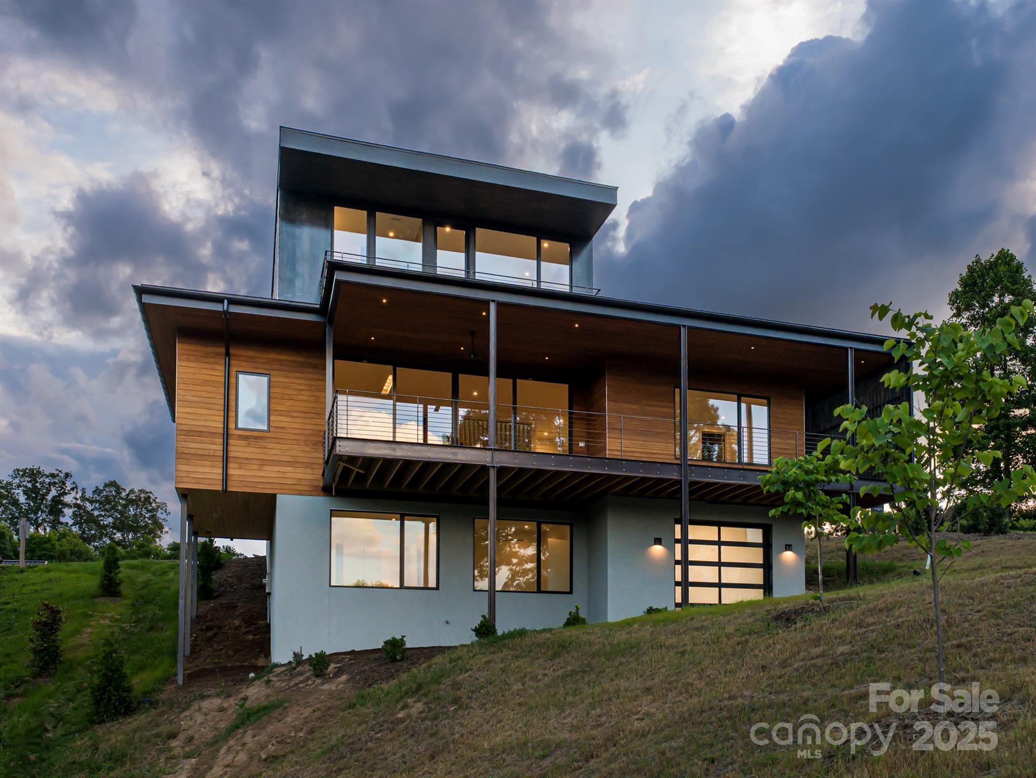 502 Wilma Dykeman Trail