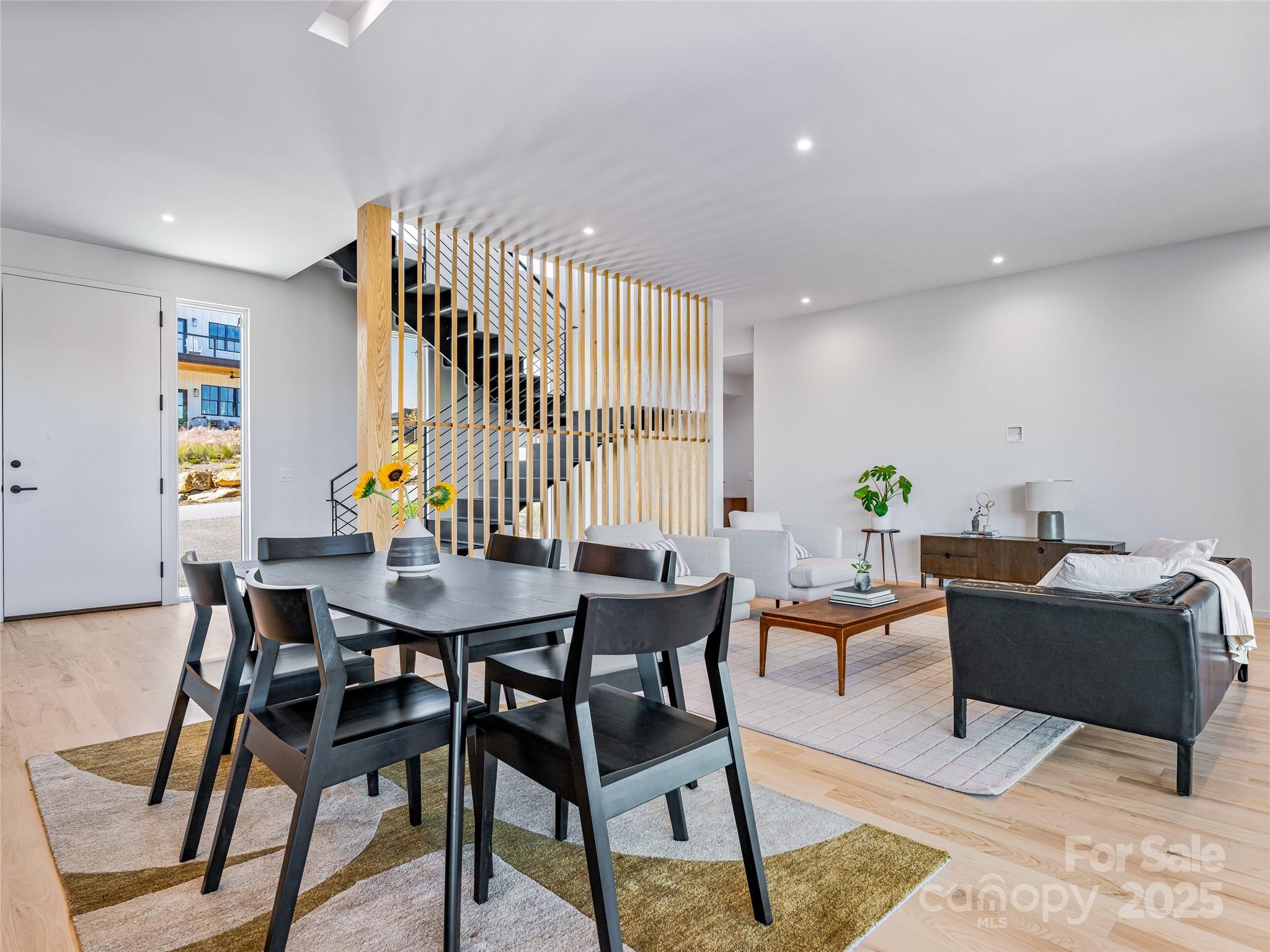 502 Wilma Dykeman Trail