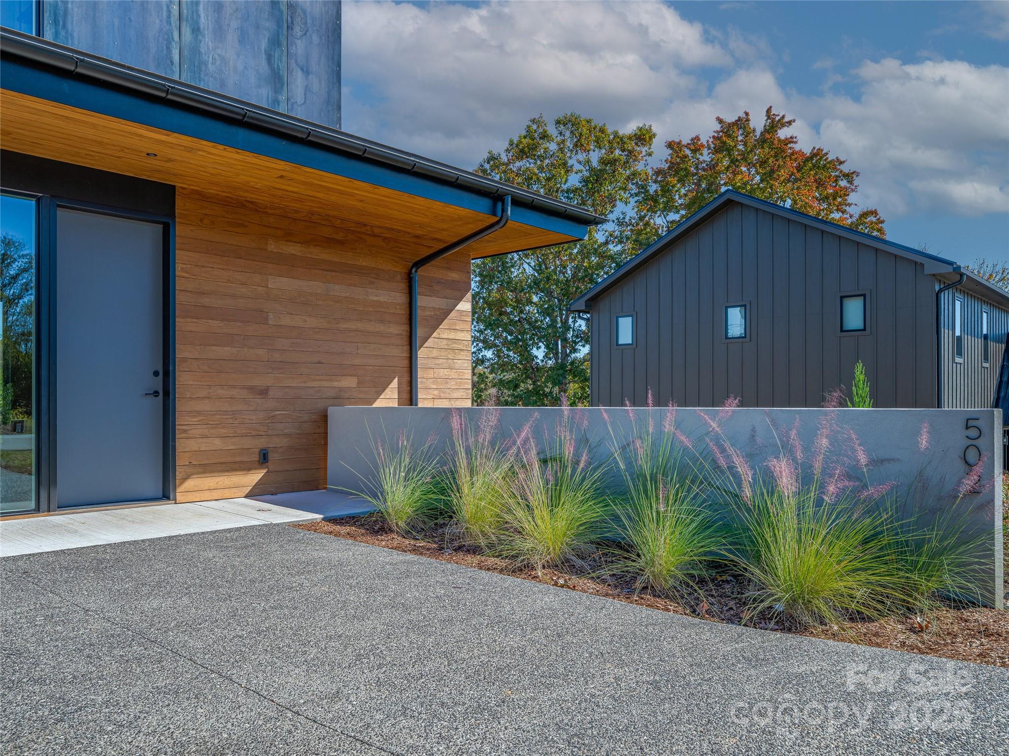502 Wilma Dykeman Trail