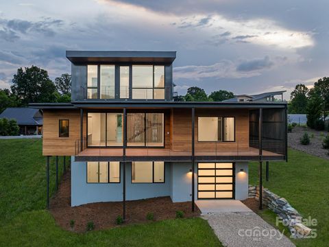 502 Wilma Dykeman Trail Asheville NC 28804