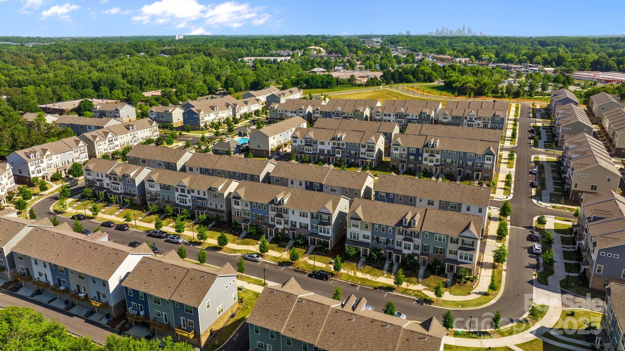 Hadley at Arrowood Station - Residential