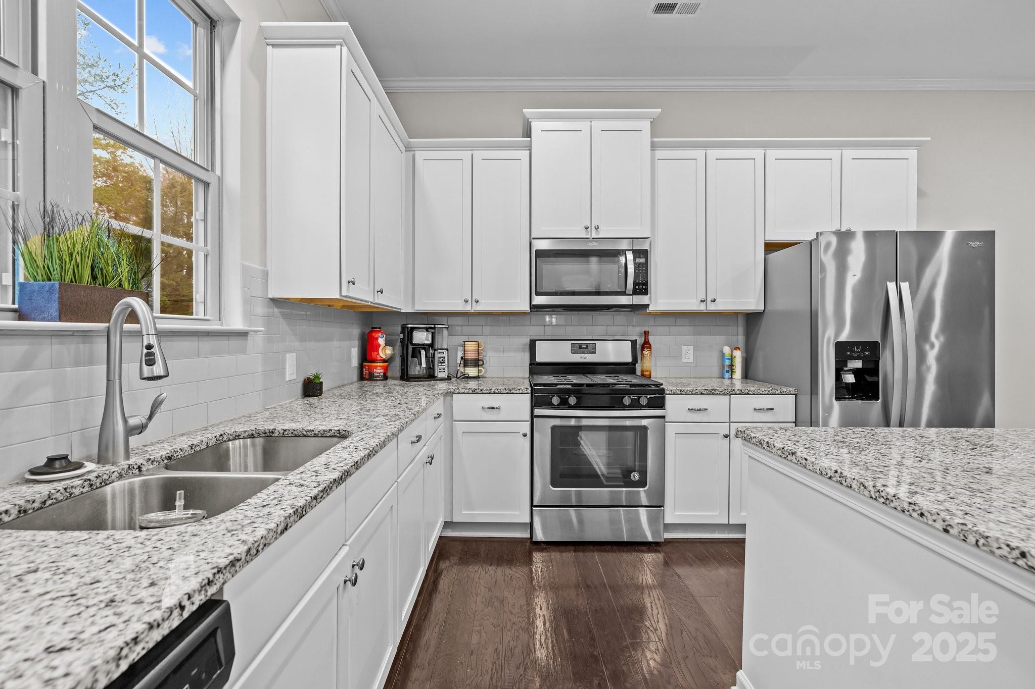 Hadley at Arrowood Station - Residential