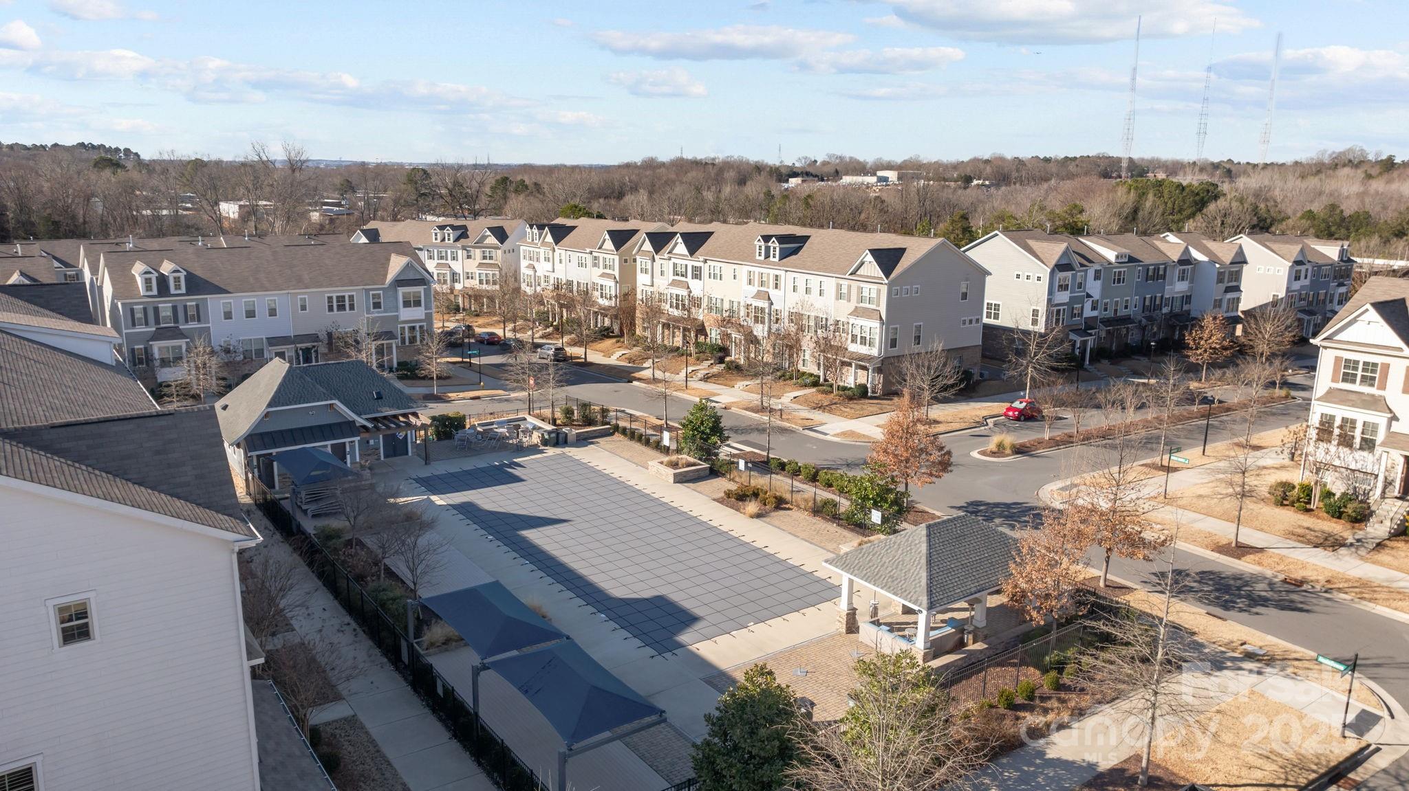 Hadley at Arrowood Station - Residential