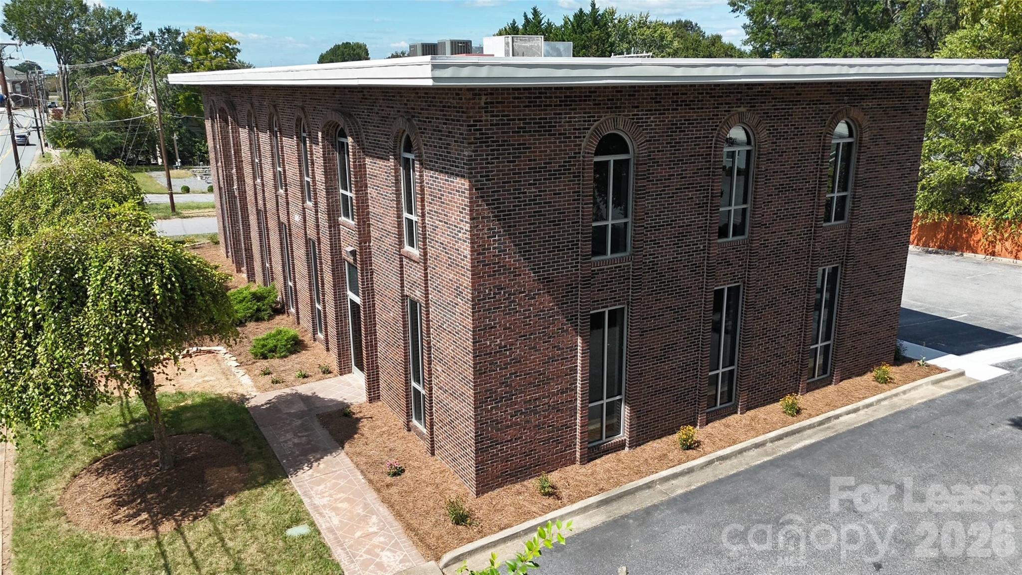 375 10th Avenue Drive NE First Floor