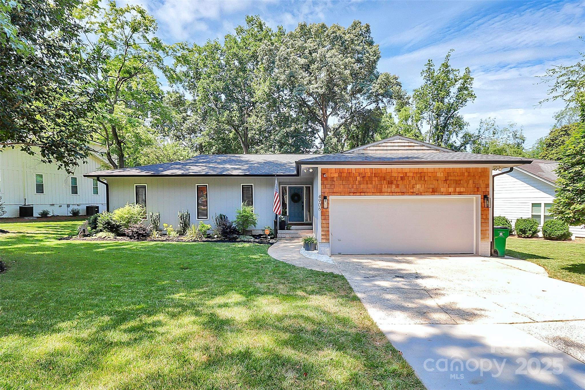 4906 Crooked Oak Lane