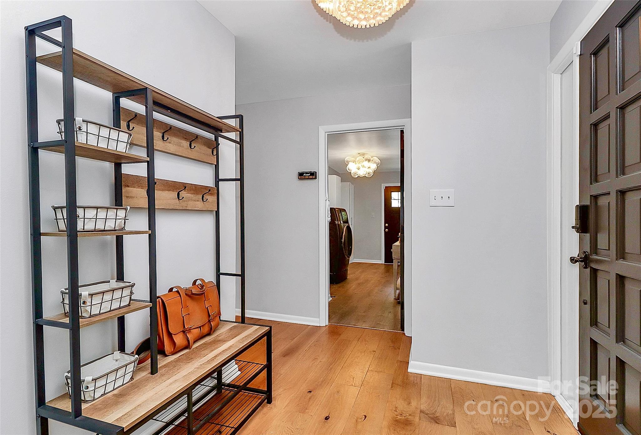 4906 Crooked Oak Lane