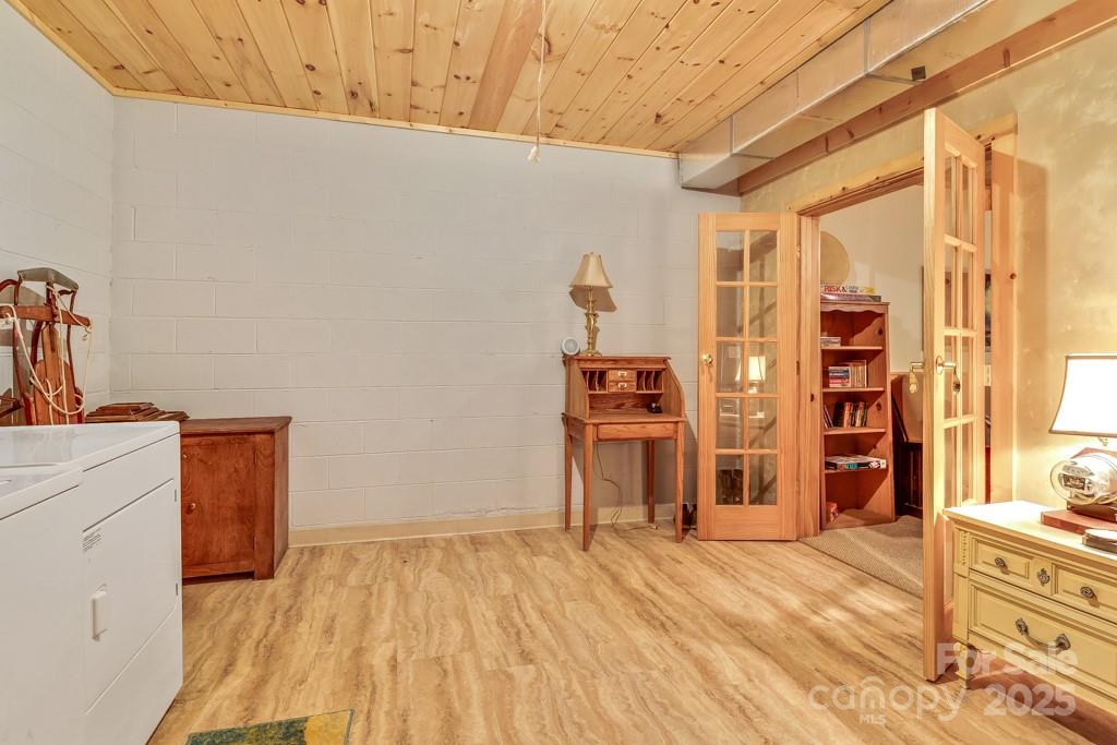 Lake Sheila - Residential