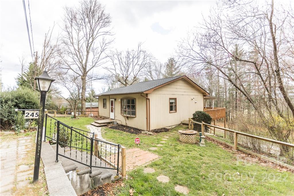 Corn Mtn Estates - Residential