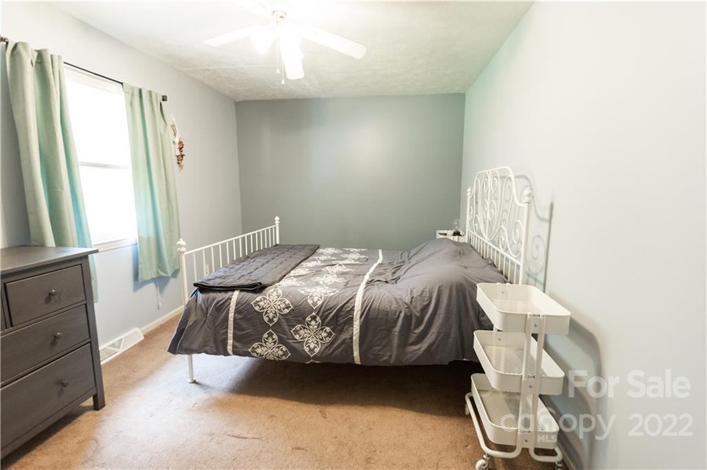 Corn Mtn Estates - Residential