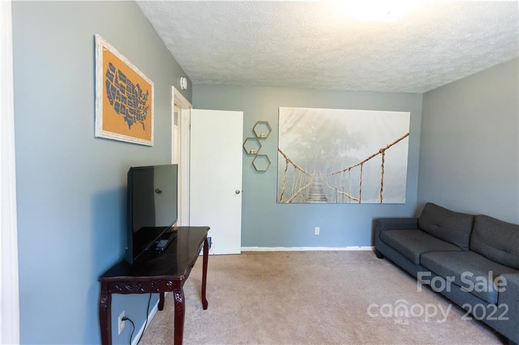 Corn Mtn Estates - Residential