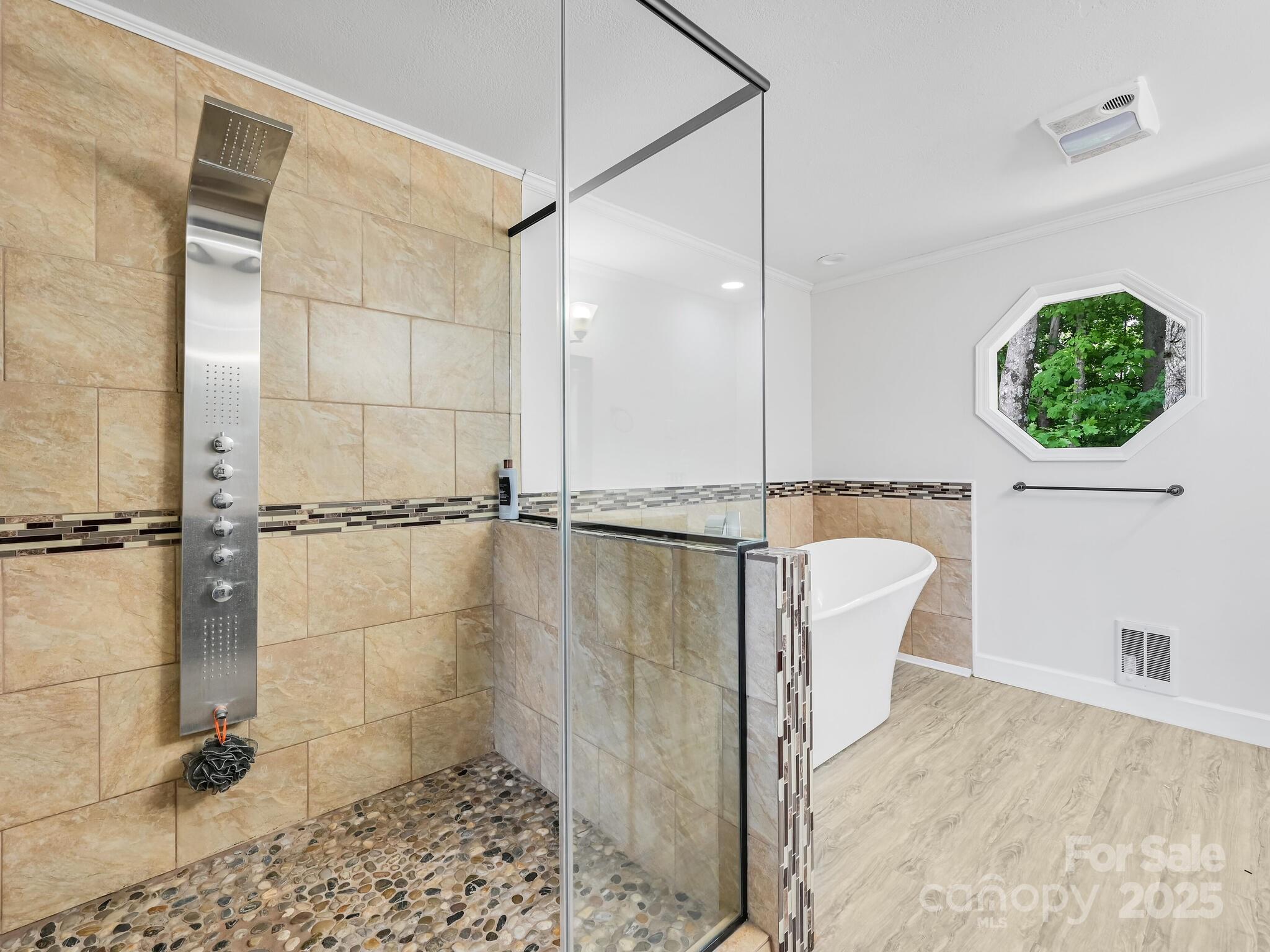 E CLAYTON CALHOUN - Residential