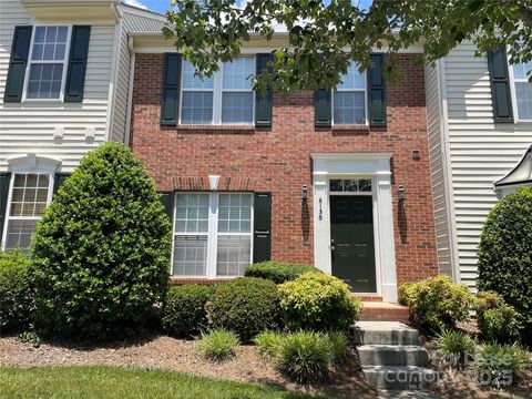 Photo of 8130 Bridgegate Drive, Huntersville, NC 28078 (MLS # 4311723)