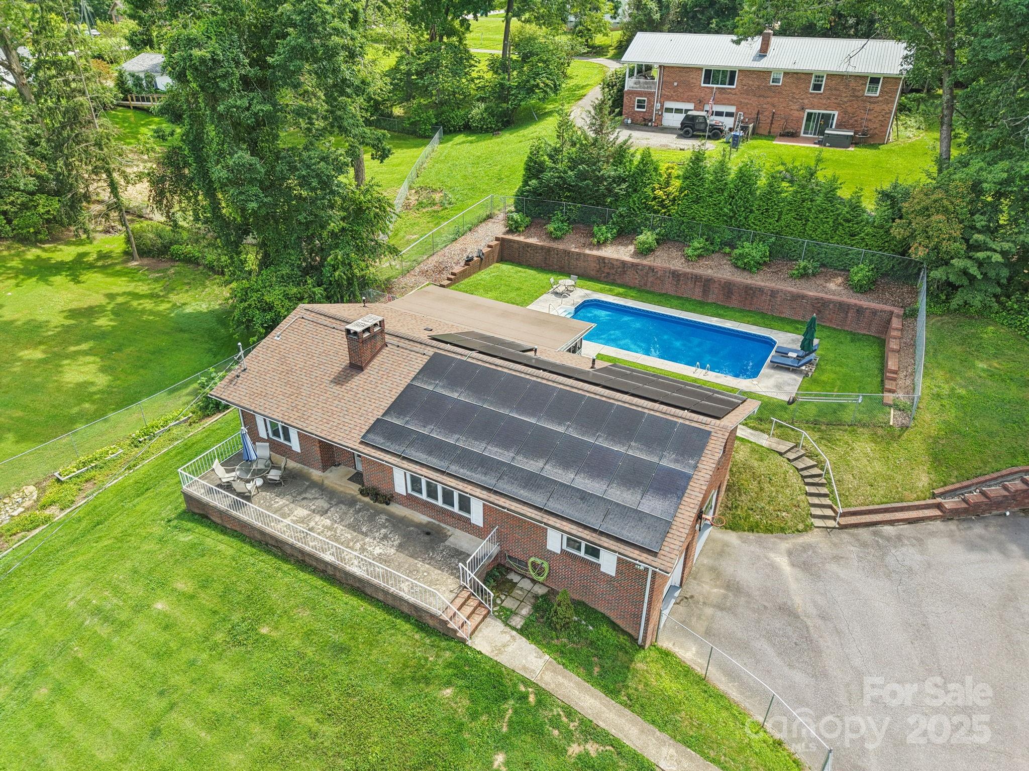 318 & 324 Old Leicester Highway