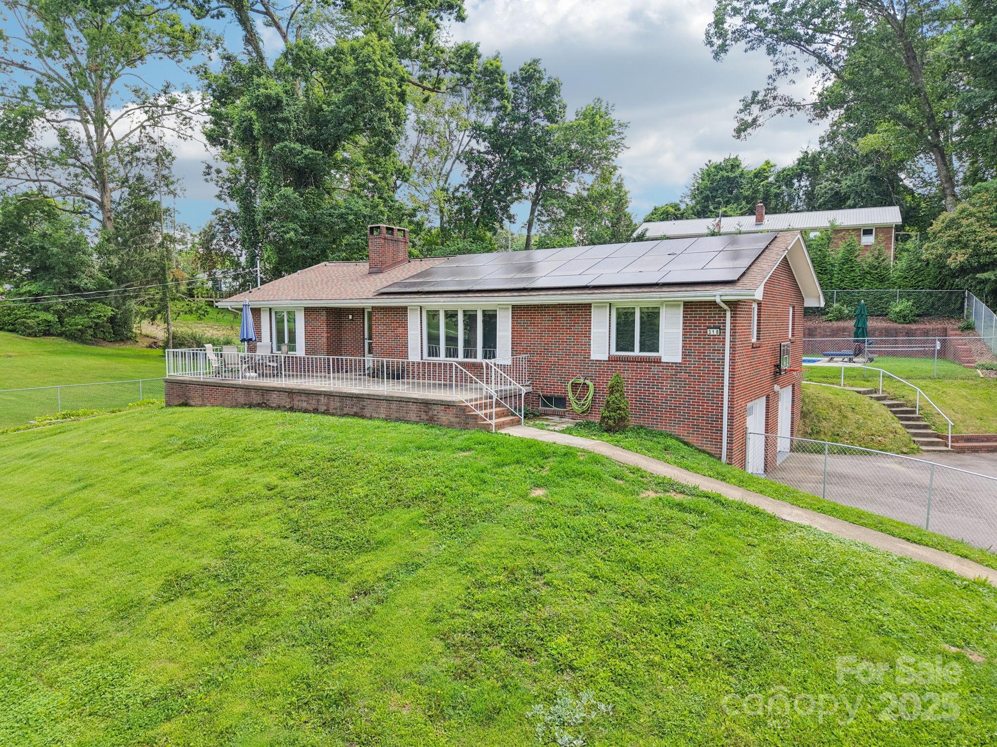 318 & 324 Old Leicester Highway