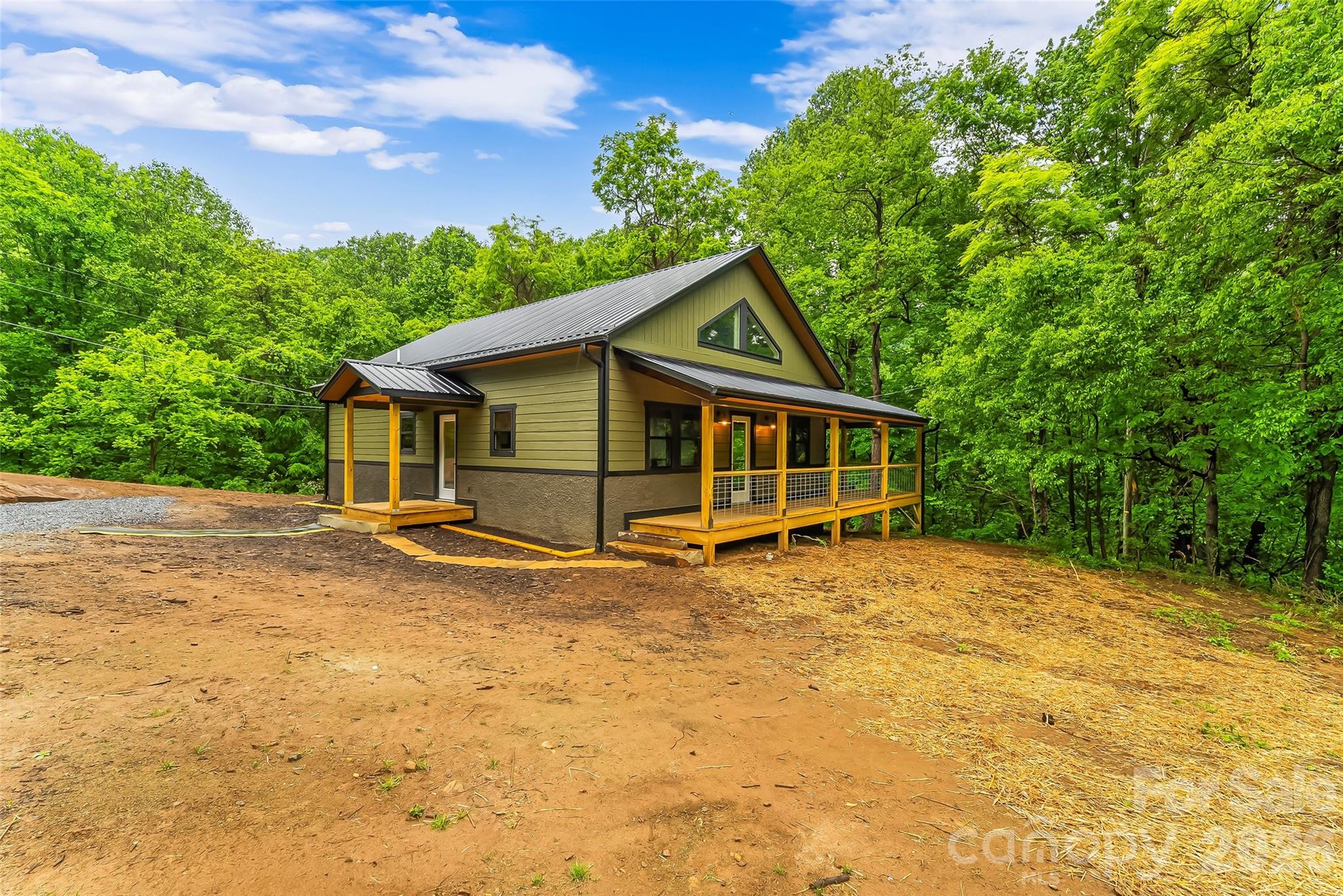 1737 Newfound Road