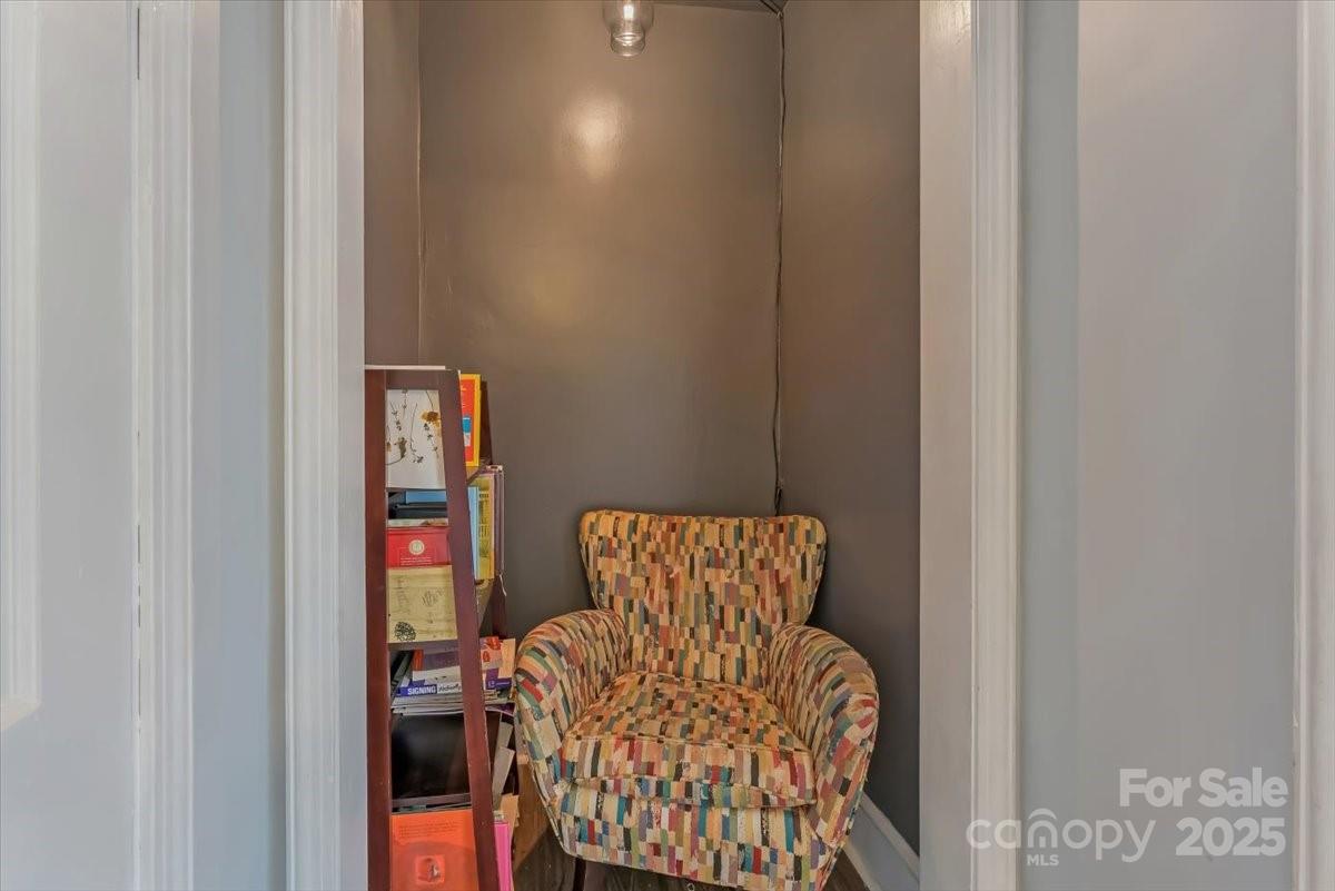 Royal Oaks - Residential