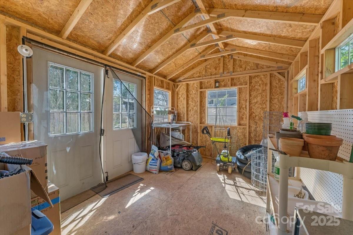 Royal Oaks - Residential