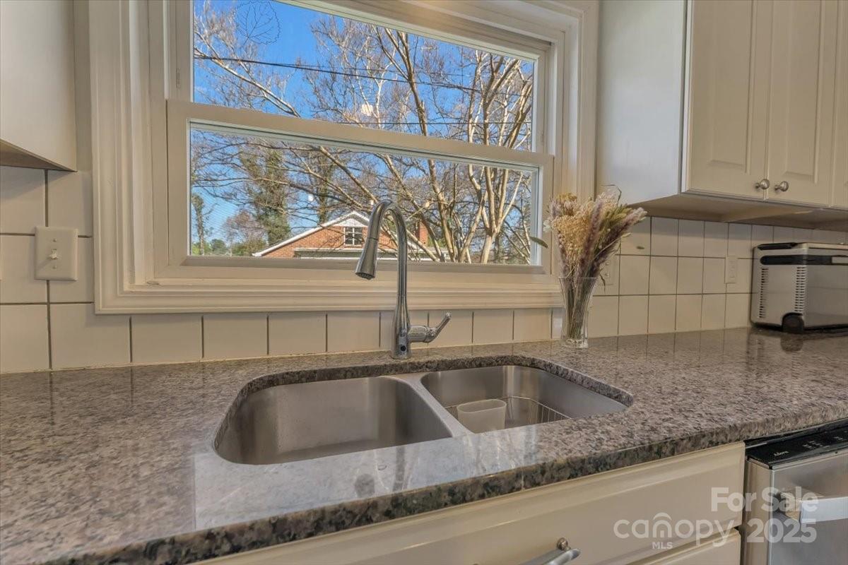 Royal Oaks - Residential