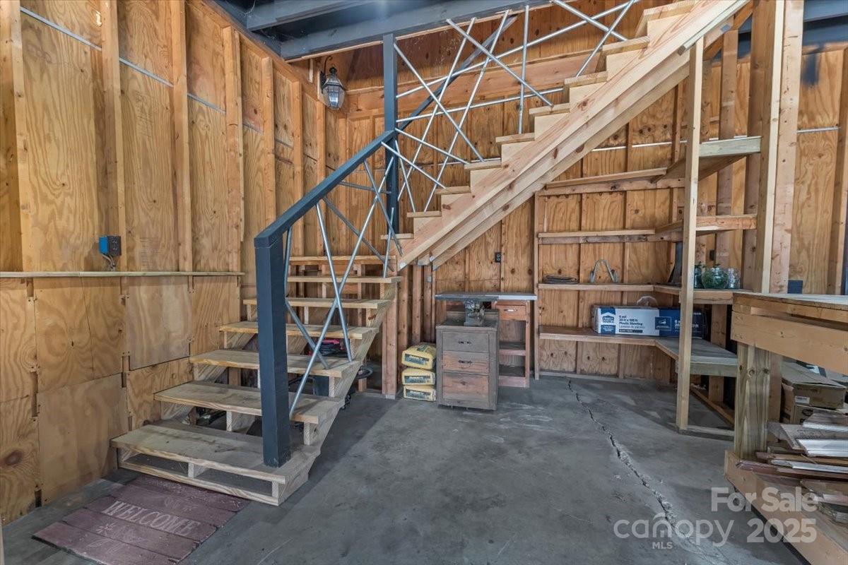 Royal Oaks - Residential