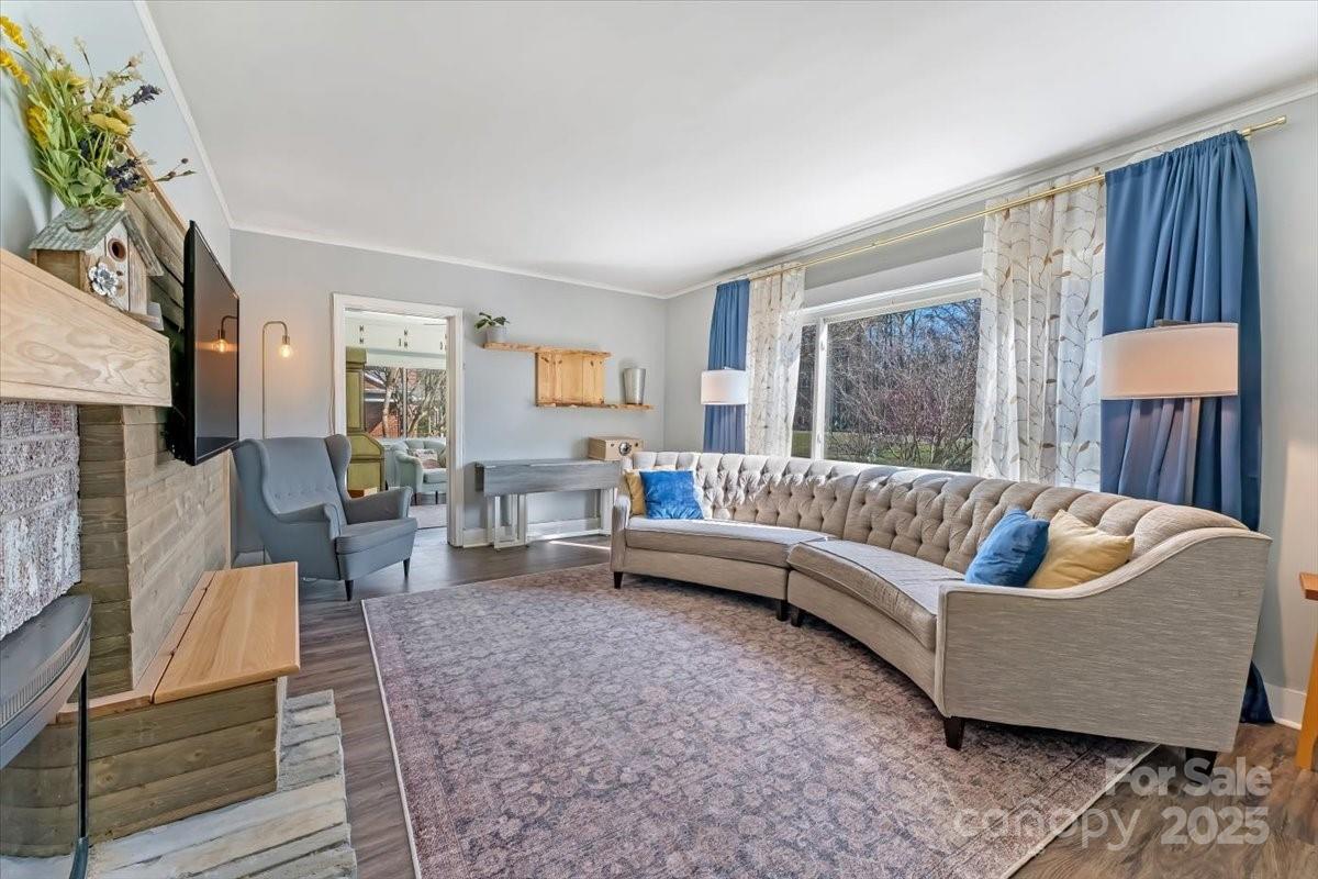 Royal Oaks - Residential