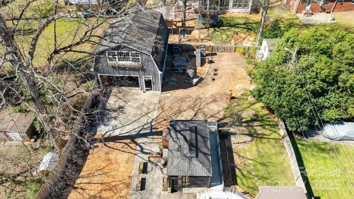 Royal Oaks - Residential