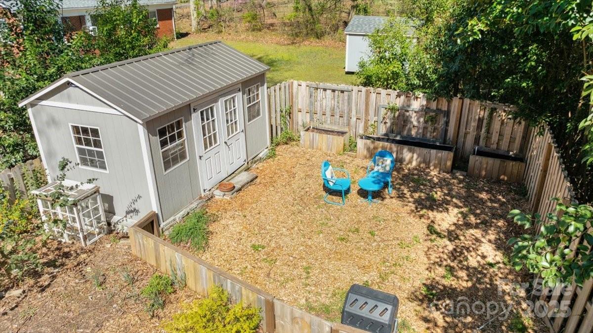 Royal Oaks - Residential