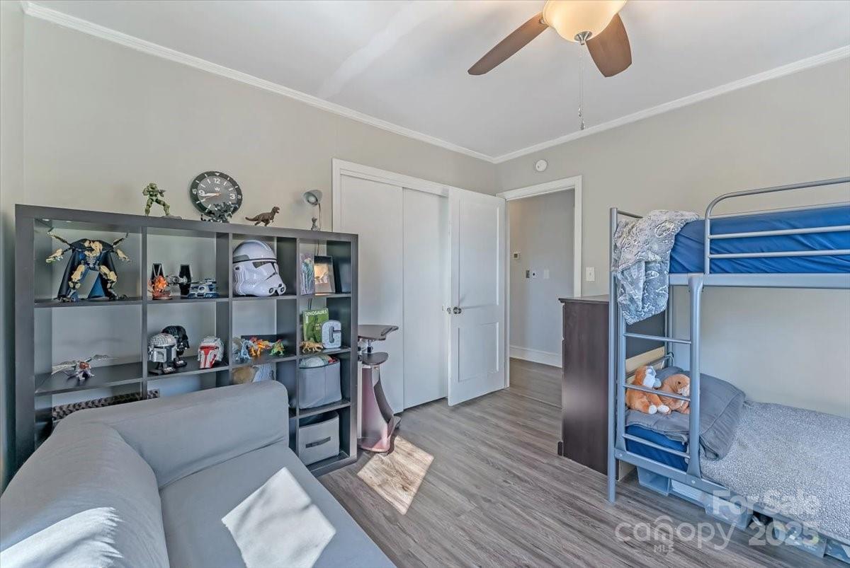 Royal Oaks - Residential