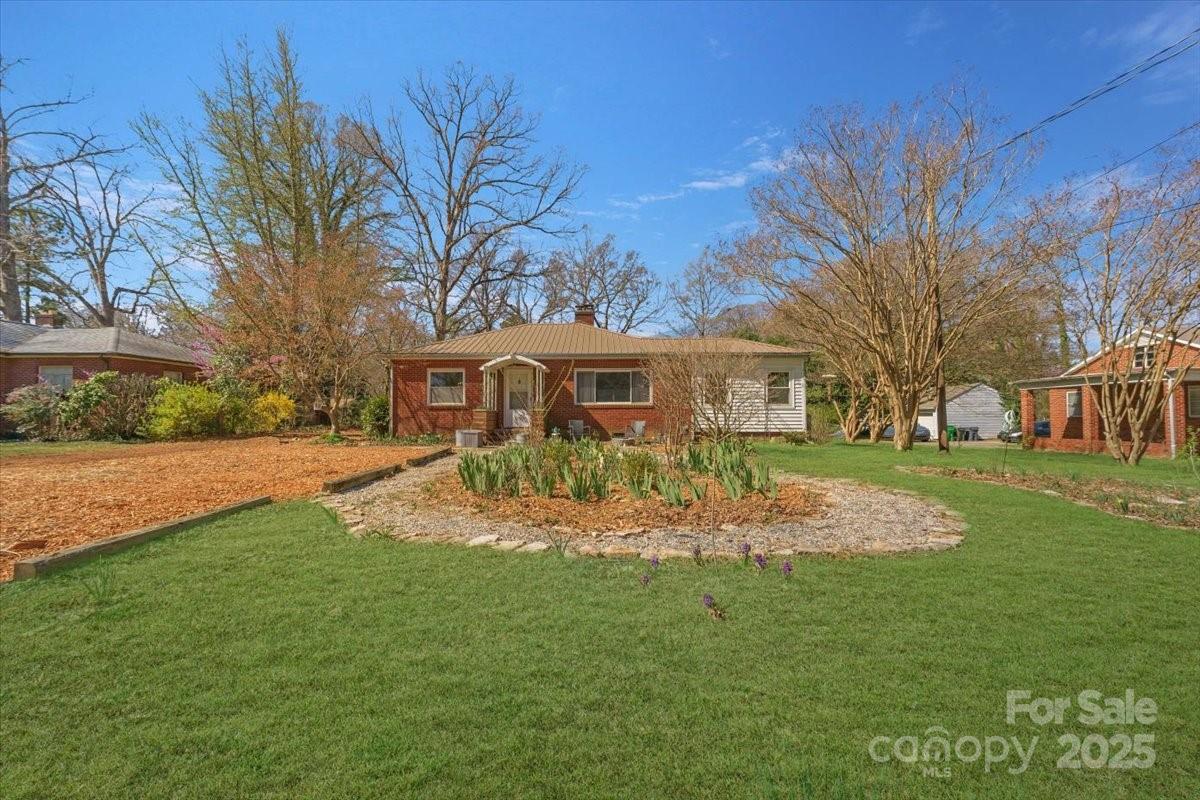 Royal Oaks - Residential