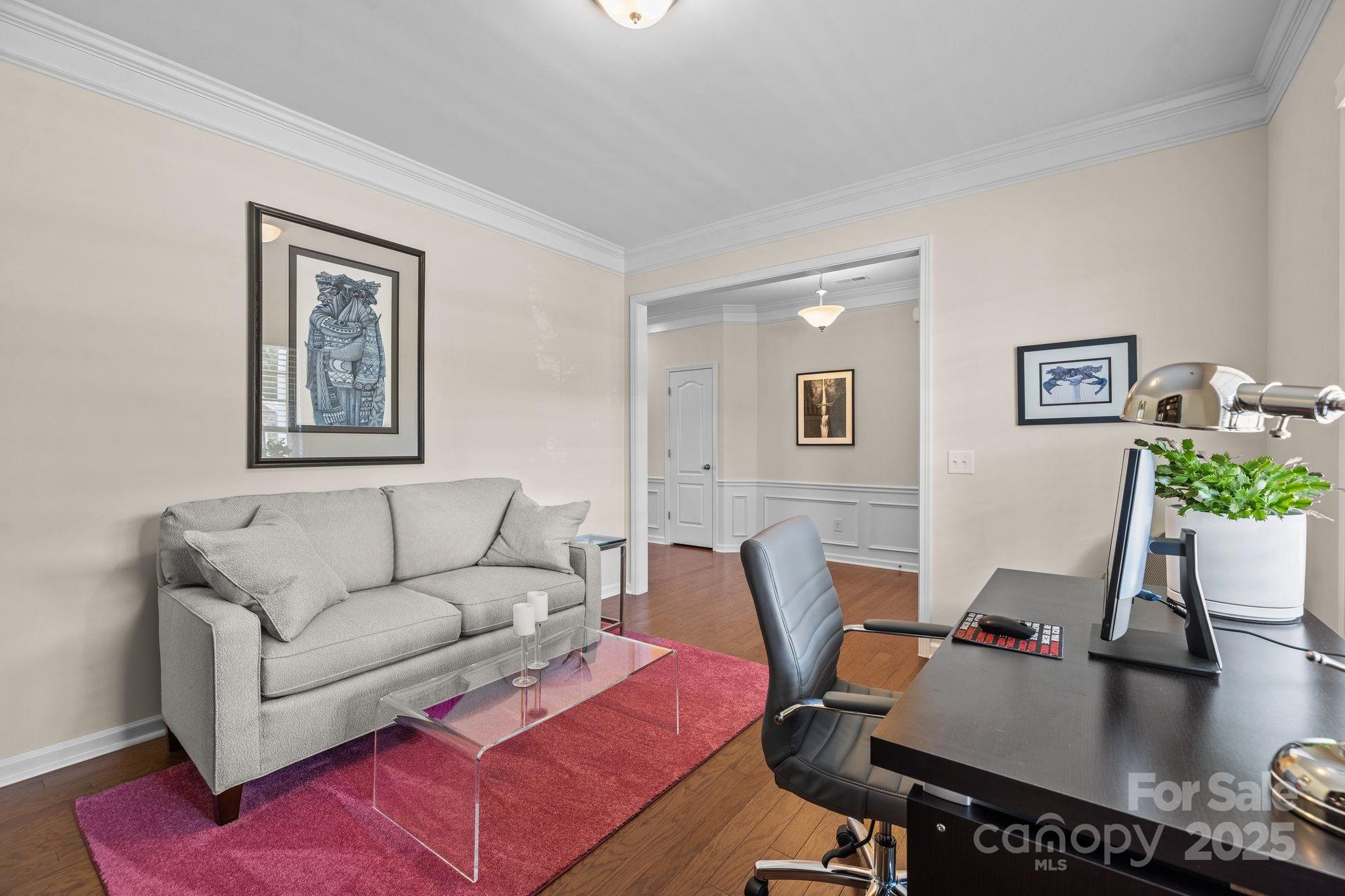 1036 Squire Drive