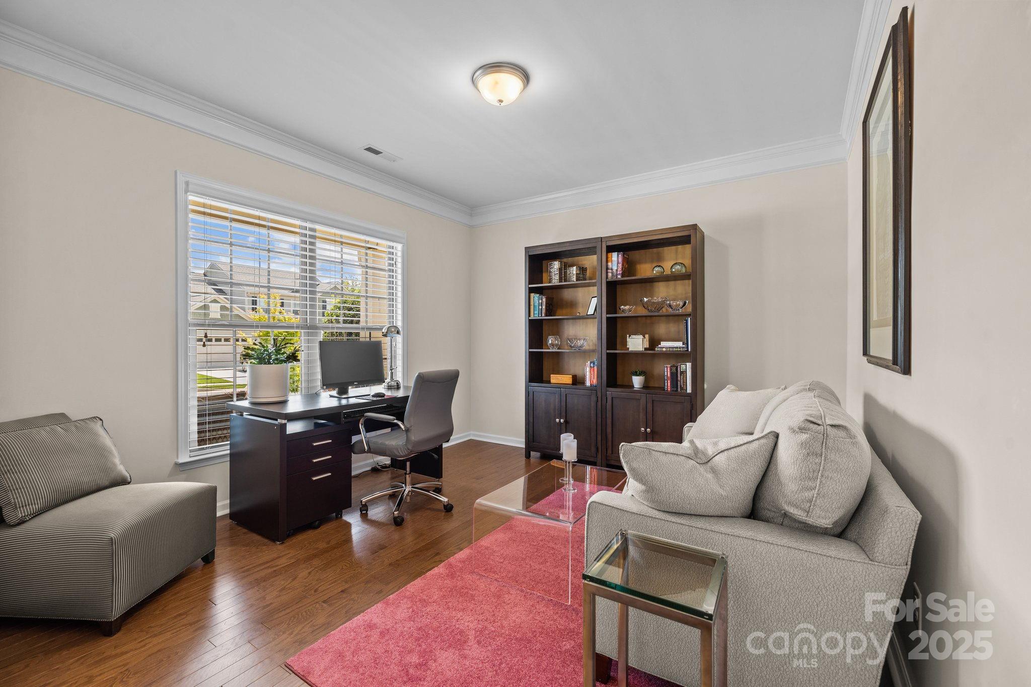1036 Squire Drive