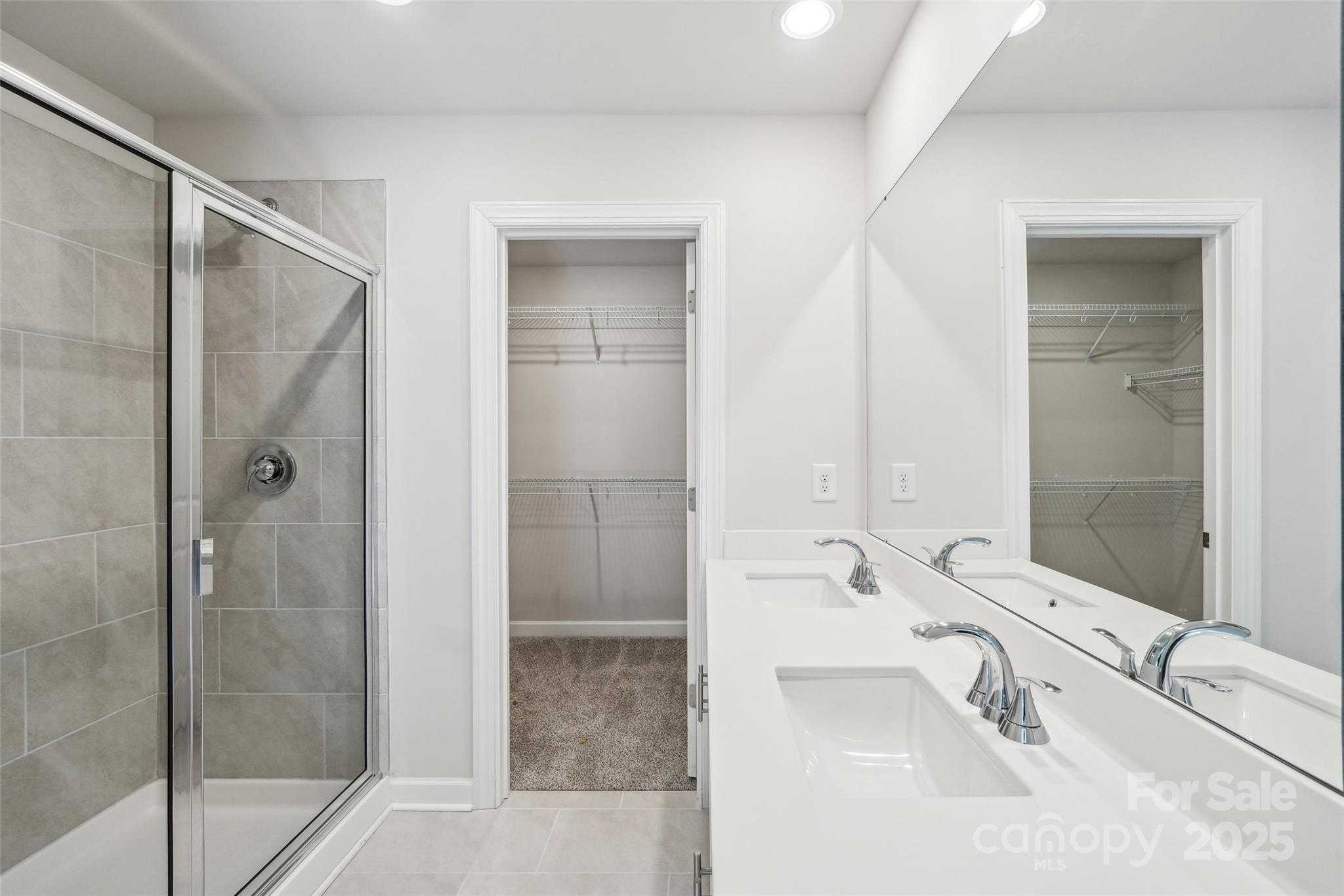 Seattle Crossing - Residential