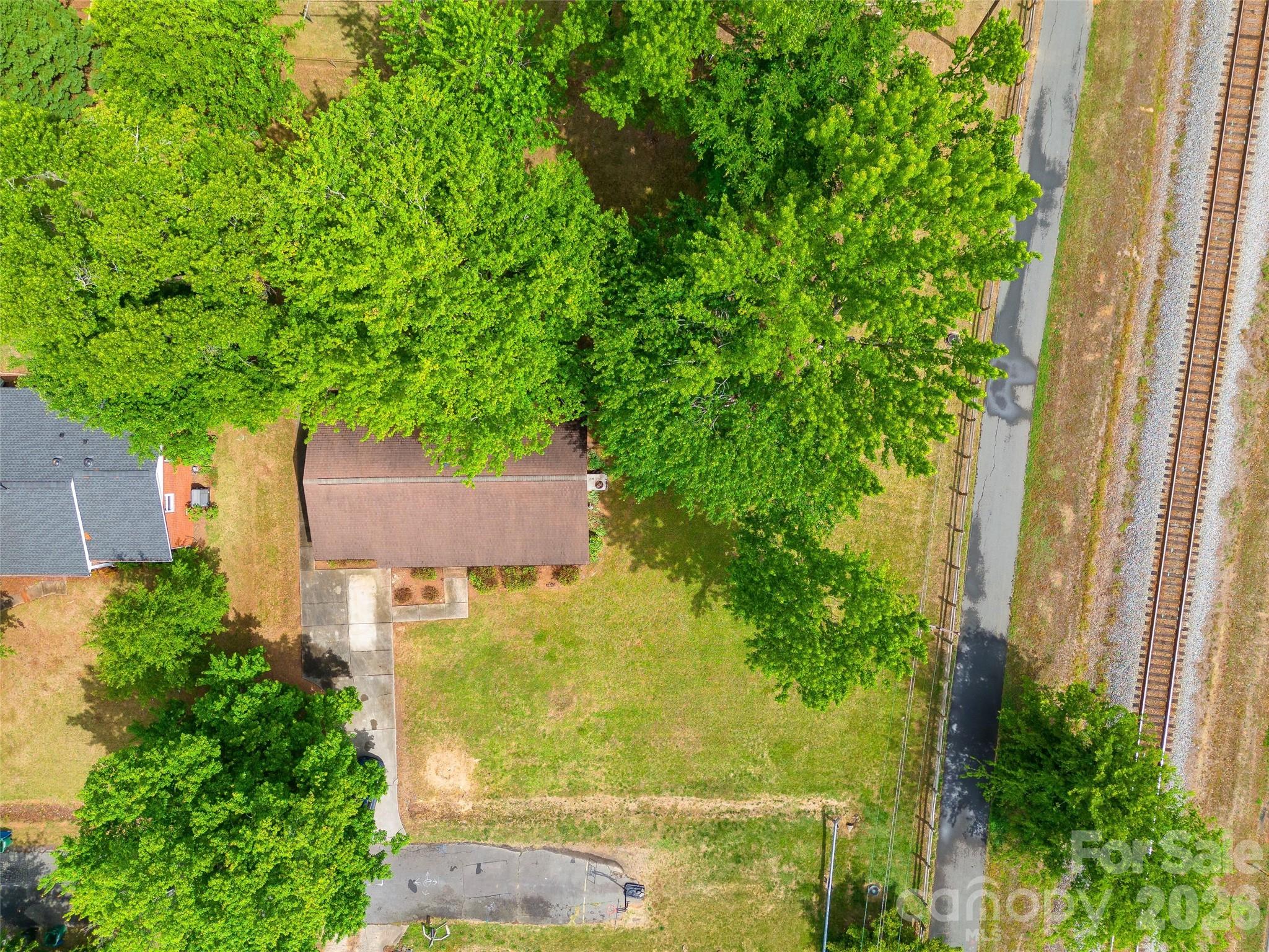 308 Club View Lane