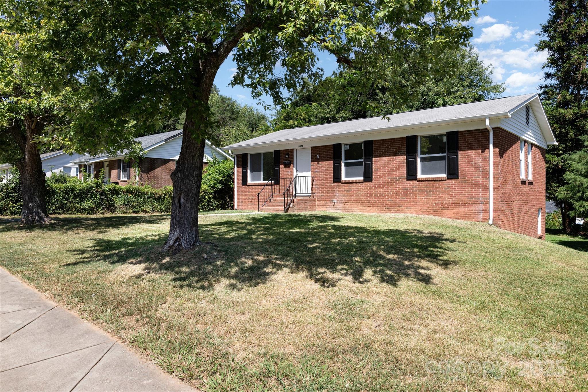 4023 Oak Forest Drive