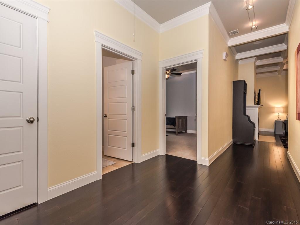 Tega Cay - Residential