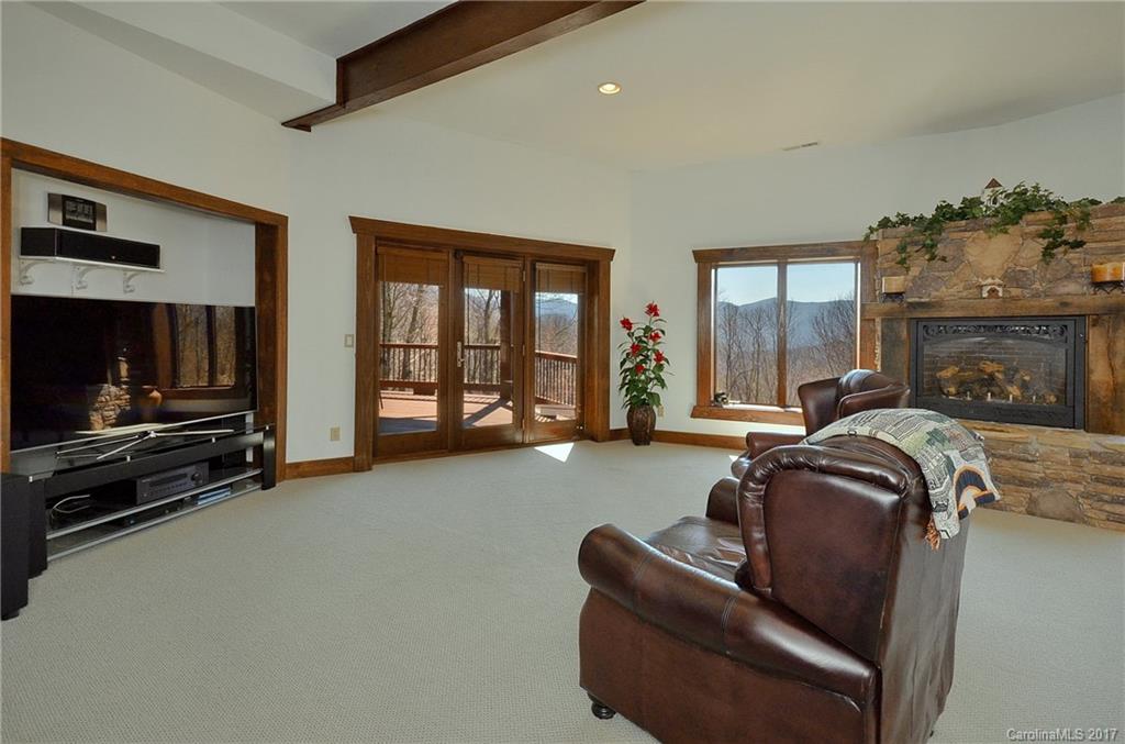 Crestview Pointe - Residential