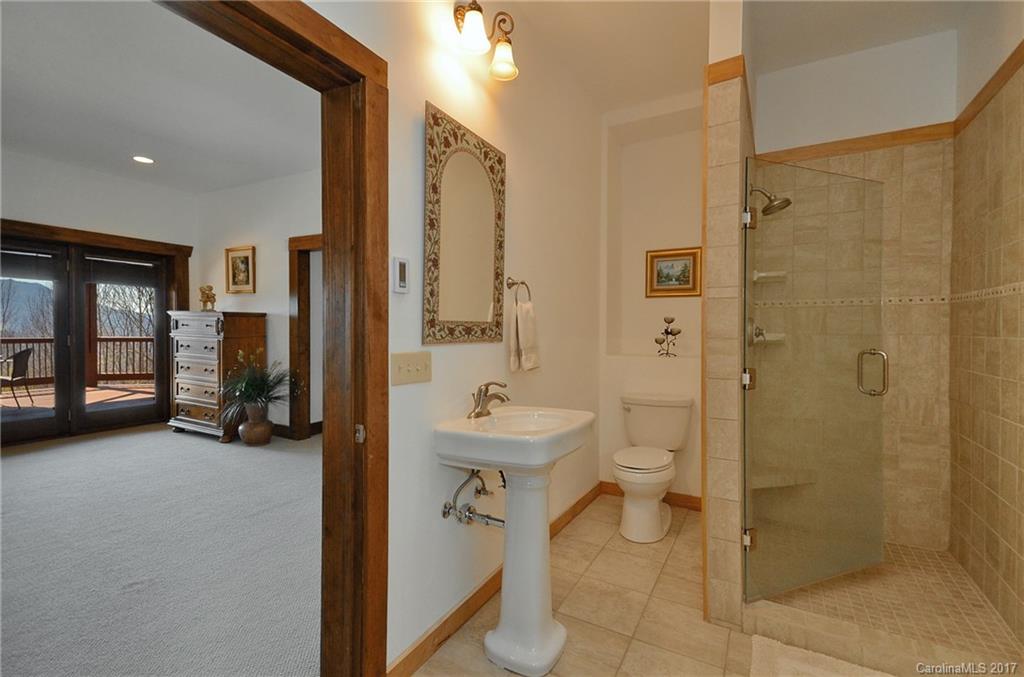 Crestview Pointe - Residential