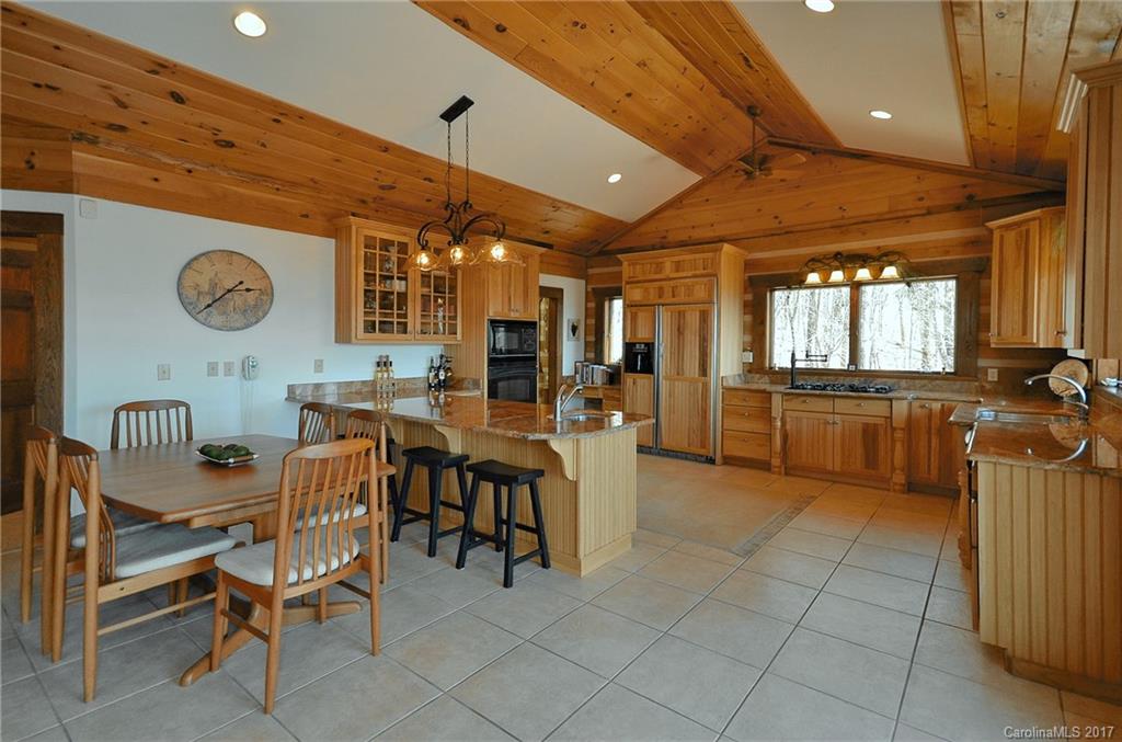 Crestview Pointe - Residential