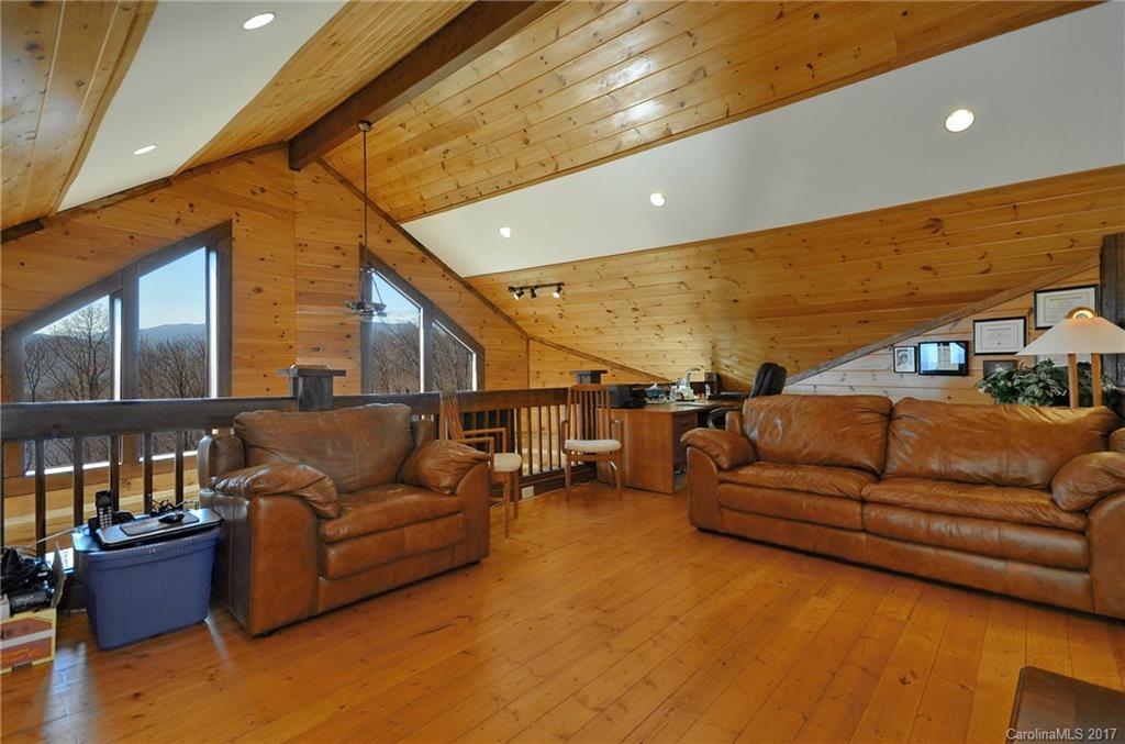 Crestview Pointe - Residential