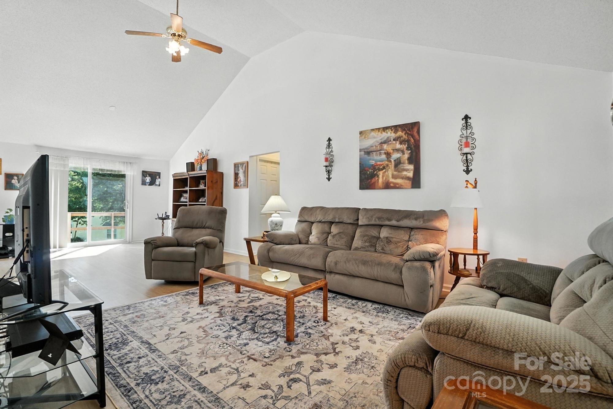 8529 Indian Summer Trail