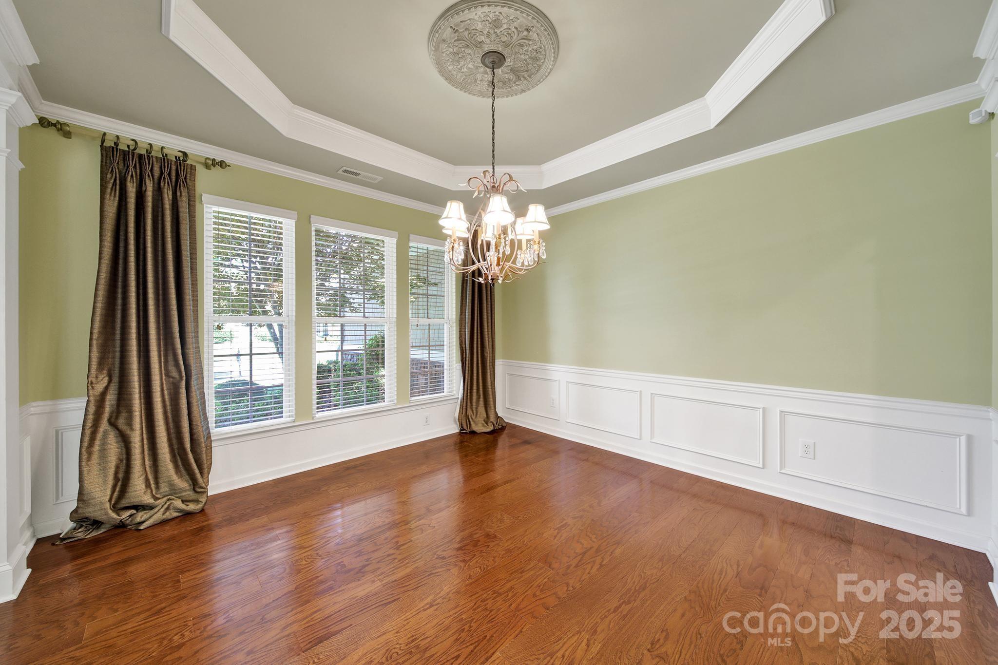 35115 Carnation Lane