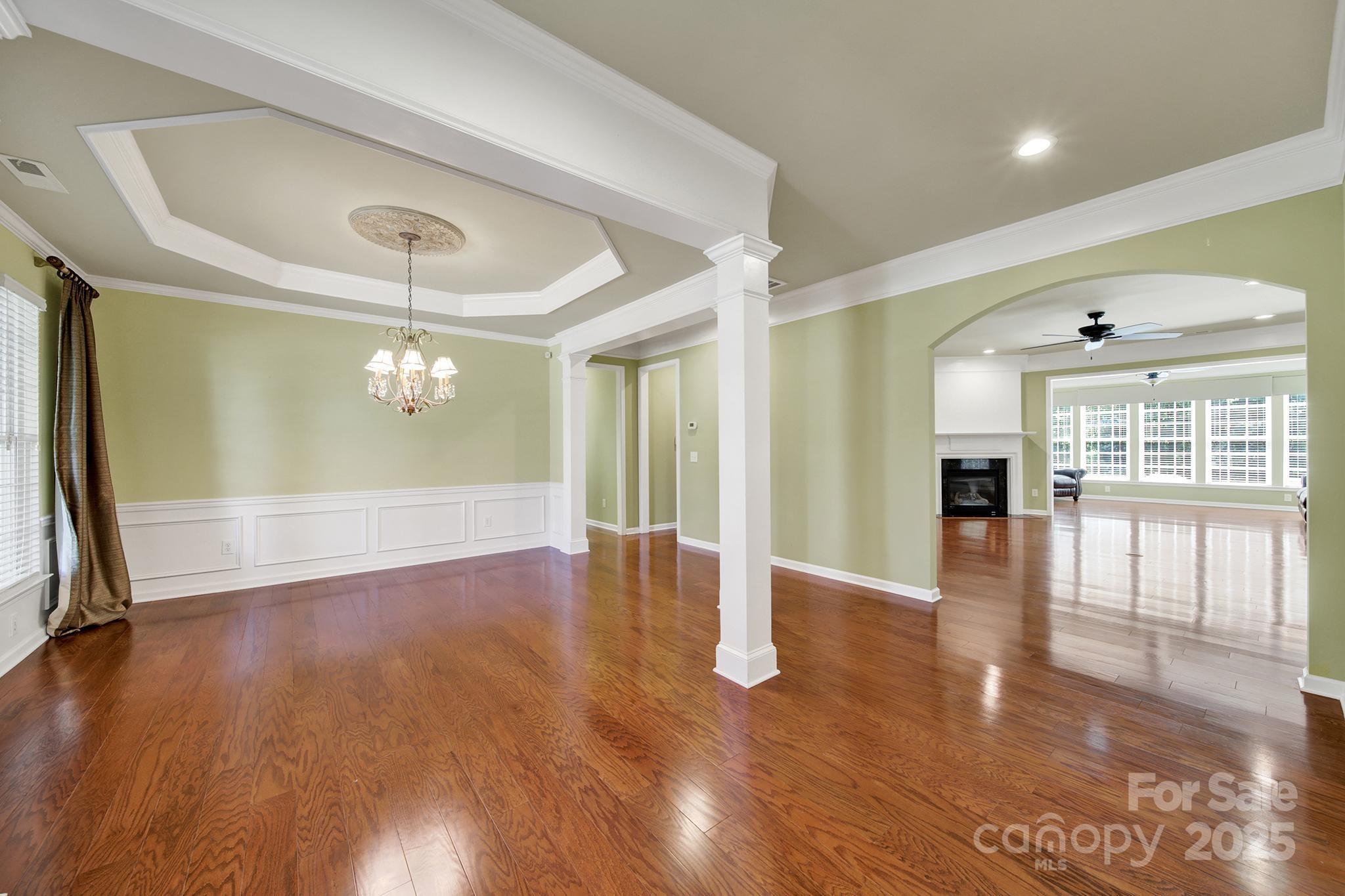 35115 Carnation Lane