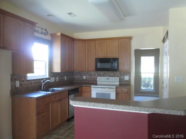 Alexander Ridge - Residential Lease