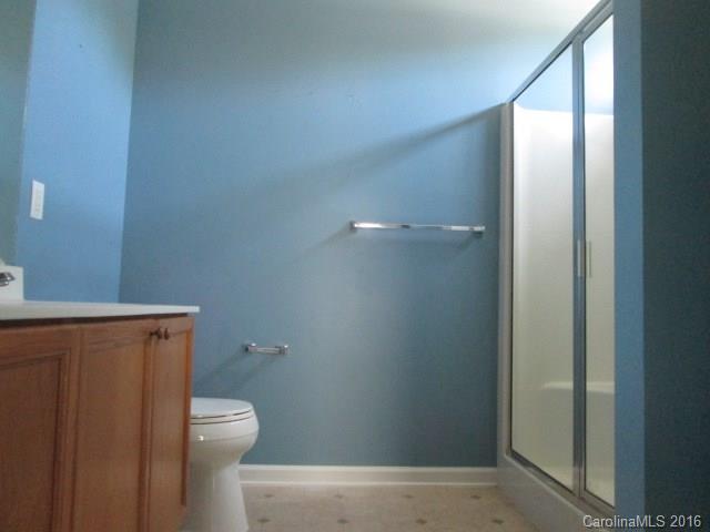 Alexander Ridge - Residential Lease