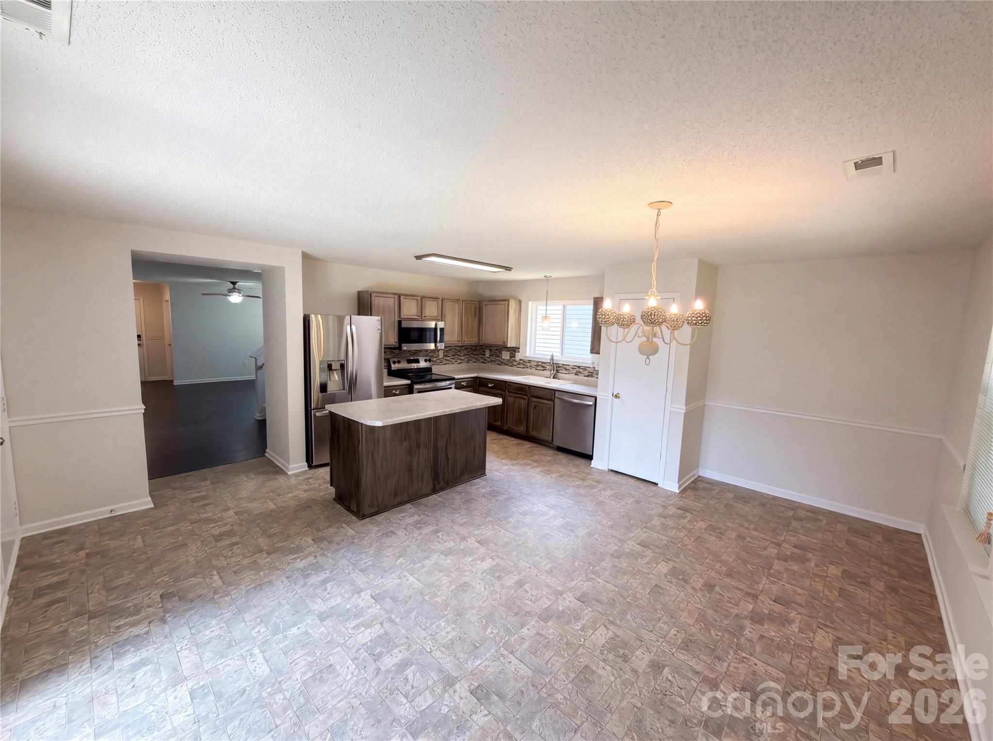 229 Waterlemon Way