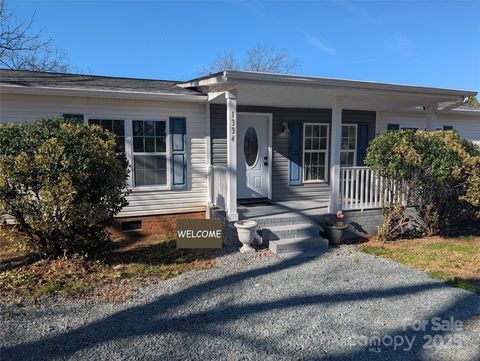 1334 Mecklenburg Highway Mooresville NC 28115