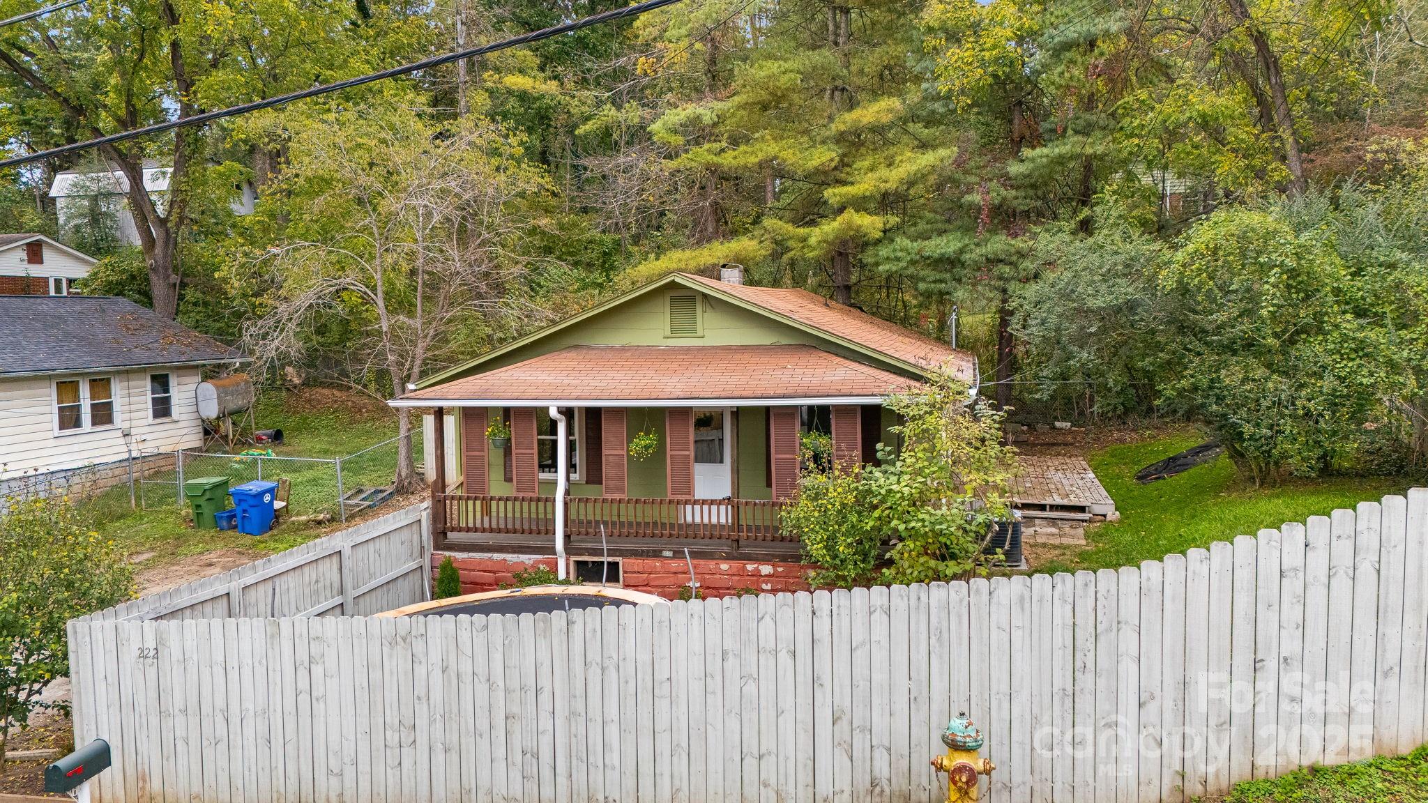 222 Glendale Avenue