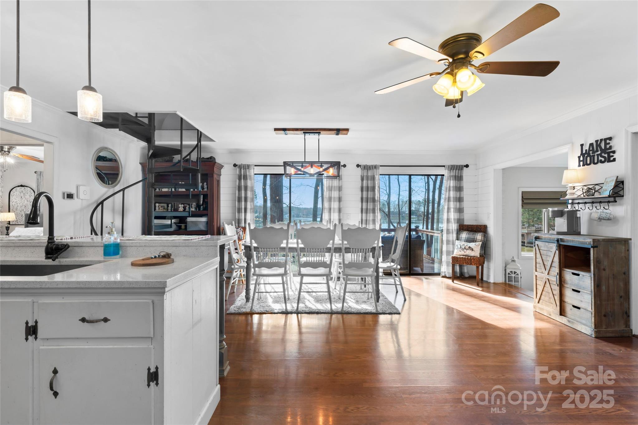 693 Emerald Shores Road
